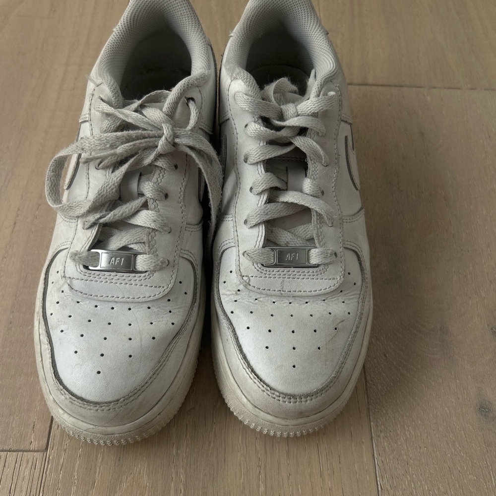 Nike White Air force 1 Women’s size 8